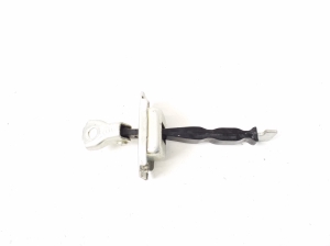 Mitsubishi Outlander (2012–2021) Rear side door opening limiter 5732A094 - 2