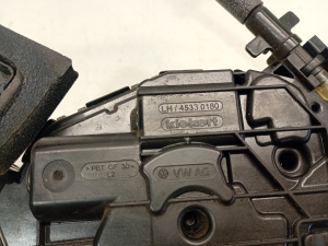 Volkswagen Caddy IV (2015–2020) Front door lock 45330180 - 3
