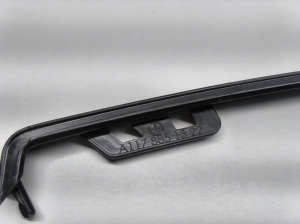 Mercedes Benz CLA-Class W117 (2013–2019) Priekšējā bampera dekoratīvā līste A1178851322 - 2