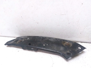 Volkswagen Jetta (2010–2017) Weitere Details des Frontrahmens 5C6805931 - 2
