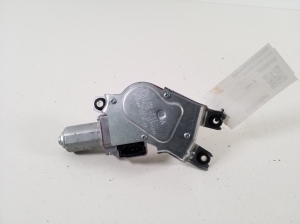 Aizmugurējā stikla tīrītāja motors - A2479065102