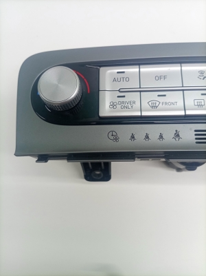 Hyundai Kona (2017–2023) Heater control panel 97250K4AMORET - 5