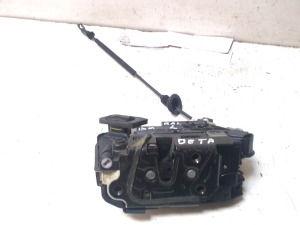 Volkswagen Jetta (2010–2017) Rear side door lock 5K4839015 - 4