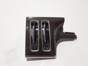   Interior ventilation grilles  - A2238305603 