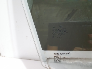 Mercedes Benz S-Class 223 (2020–2026) Esiukse klaas A2237204800 - 3