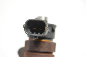 Opel Insignia (2008–2017) Fuel injector 55488616 - 2