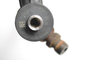 Opel Insignia (2008–2017) Fuel injector 55488616 - 4