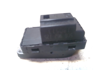 Volkswagen Jetta (2010–2017) Door lock/unlock switch 5C6962125 - 2