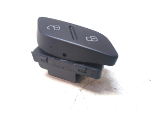 Volkswagen Jetta (2010–2017) Door lock/unlock switch 5C6962125 - 3