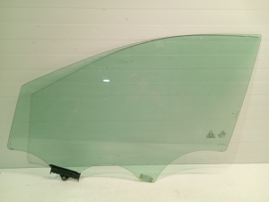   Fenster Scheibe Tür vorne  - 43r00049 