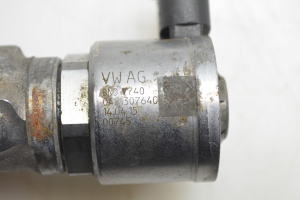Volkswagen Tiguan (2007–2016) Common Rail Kraftstoffleitung 04L089G - 3