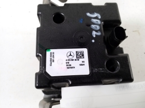 Mercedes Benz EQB X243 (2021–2026) Helisignaal A2239016902 - 4