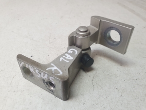 Volkswagen Jetta (2010–2017) Rear side door upper hinge 8K0831402G - 3