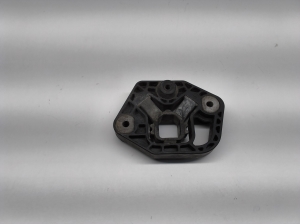 Intercooler bracket - 31439575