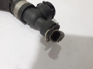 Mercedes Benz S-Class 223 (2020–2026) Jahutusradiaatori voolik A2235015601 - 2