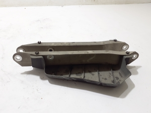 Mercedes Benz S-Class 223 (2020–2026) Tagumine õõtshoob A2233523500 - 3