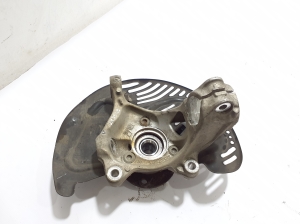 AUDI RS Q3 F3 (2019–2026) Front wheel hub 8V0407253A - 2
