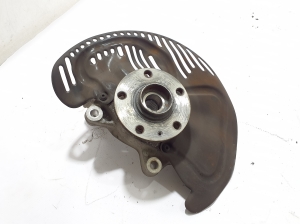 AUDI RS Q3 F3 (2019–2026) Front wheel hub 8V0407253A - 3