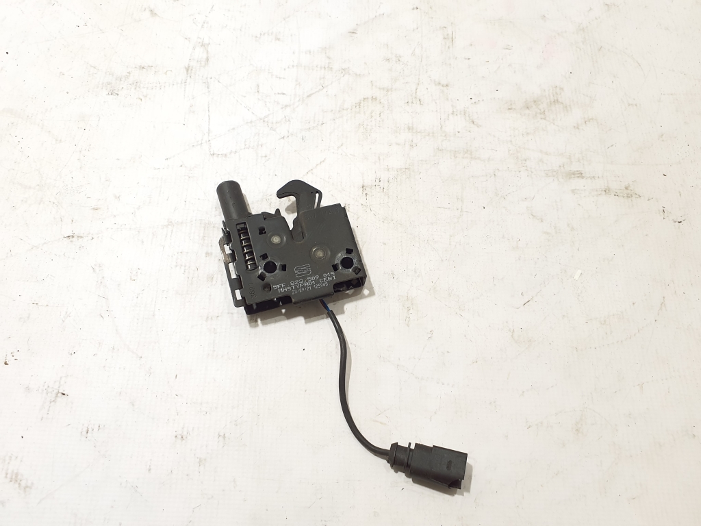 CUPRA Formentor I (2020–2026) Hood latch 5FF823509 CUPRA Formentor I (2020–2026) Hood latch 5FF823509