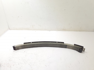 VOLVO XC60 (2017–2026) Eesmise kaitseraua tala 32277365 - 3