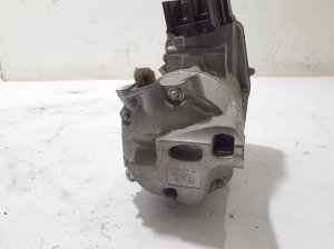 Mercedes Benz S-Class 223 (2020–2026) Konditsioneeri kompressor A0008306802 - 3