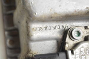 Volkswagen Touran I (2003–2010) Motora karteris 038103603AG - 4