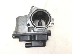  EGR valve 