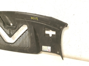 Porsche Macan (2014–2026) Kapotialune kate 95B805806 - 3