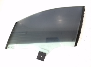 Priekšējo durvju stikls - 971845019