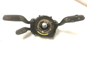   Switch and its parts  - 4G8953502AA 
