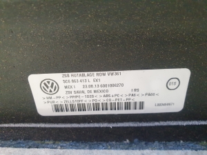 Volkswagen Jetta (2010–2017) Pakiruumi riiul 5C6863413L - 2
