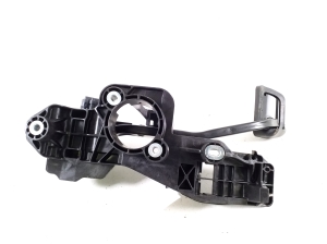 Mercedes Benz EQB X243 (2021–2026) Piduripedaal A1772902300 - 4