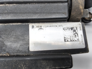 Volkswagen Passat B8 (2014–2023) Esituli 3G1941006 - 2