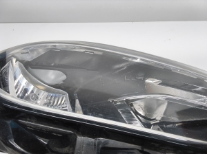 Volkswagen Passat B8 (2014–2023) Esituli 3G1941006 - 7