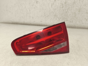 Rear corner light - 8K5945093AA