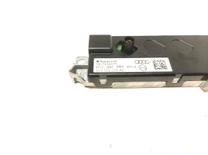AUDI A4 B8 (2007–2016) Antenni võimendi 8K5035225AC - 4
