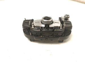 AUDI A4 B8 (2007–2016) Display switch 8T0919611K - 2