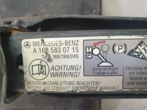 Mercedes Benz B-Class 245 (2005–2011) Wagenheber A1685830715 - 3