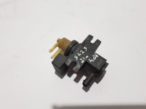 Mercedes Benz S-Class 223 (2020–2026) Solenoid A0001530700 - 2