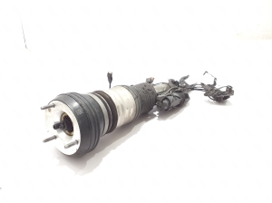 Mercedes Benz S-Class 223 (2020–2026) Eesmine amortisaator A2233205303 - 4