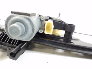 Porsche Panamera 971 (2016–2026) Rear side door window regulator 971839401A - 3