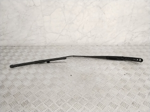 Windshield wiper arm