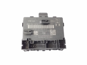   Rear side door control unit  - 4M1959795B 