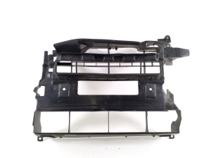   Radiator air deflector  - 7812A385 