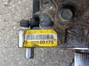 Hyundai Santa Fe (2012–2018) Transfer case and its parts 473003B610 - 5