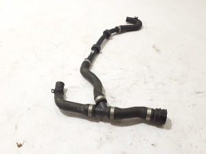 Mercedes Benz S-Class 223 (2020–2026) Jahutusradiaatori voolik A2235017501 - 2