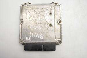 Volkswagen Passat B6 (2005–2010) Engine control unit 3C0907115T - 2