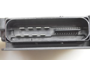 Volkswagen Passat B6 (2005–2010) Electric parking brake control module 3C0907801J - 5