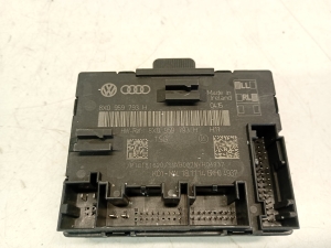 Türsteuergerät vorn - 8x0959793h