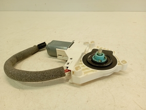 Skoda Superb (2008–2015) Front door window regulator motor 8k0959802a - 3
